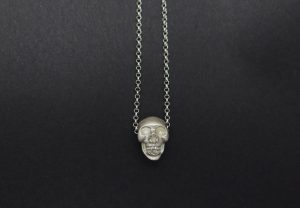 Skull pendant