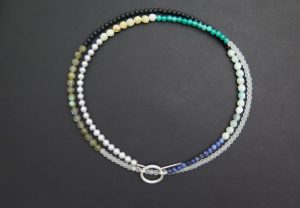 Mineral mix neckpiece